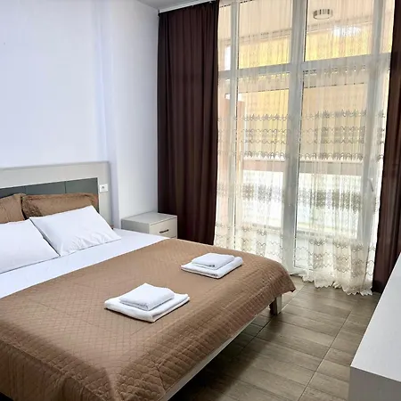 Kika Complex 2 Comfort Oasis Appartamento Tirana